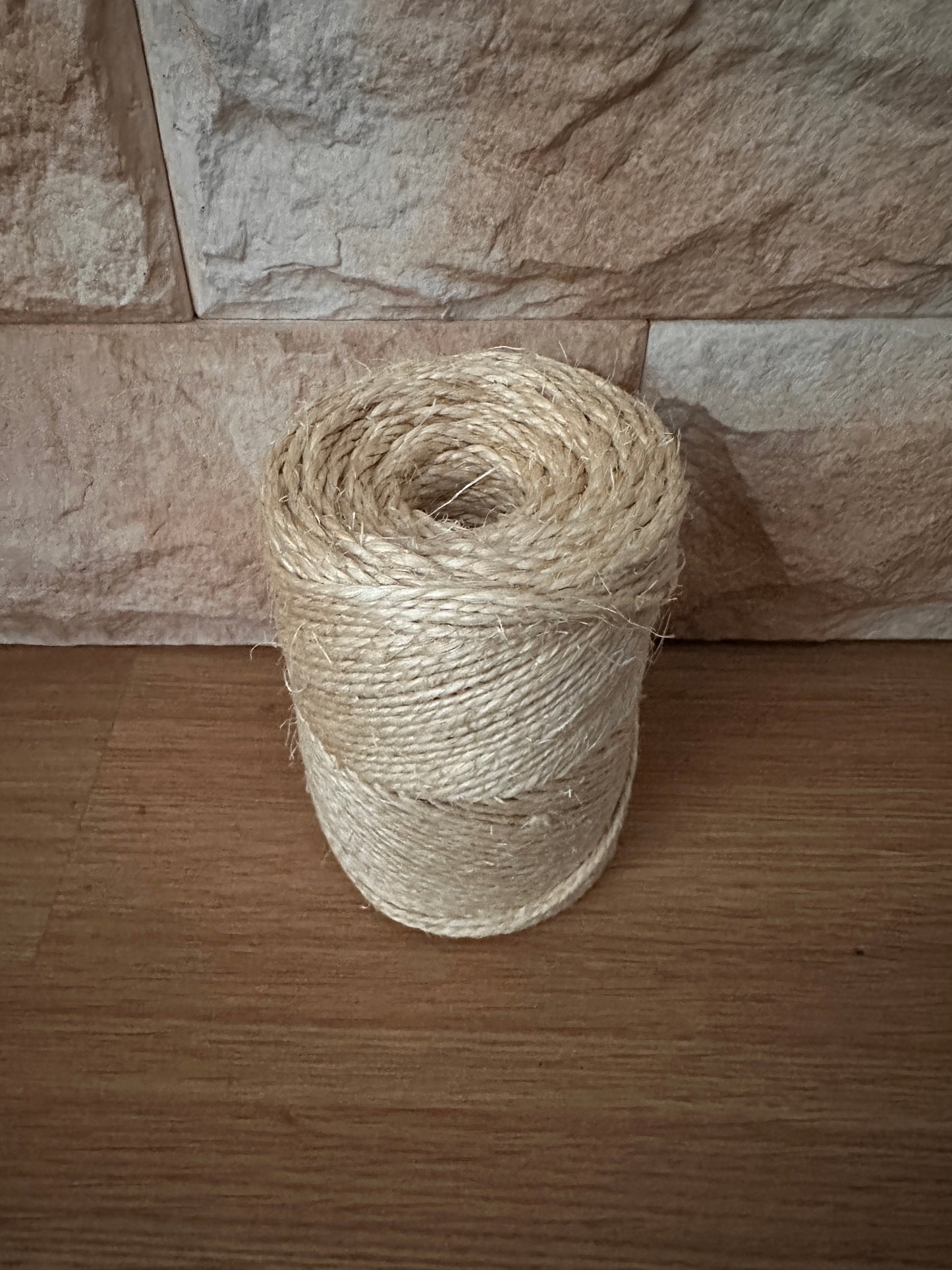 Rocchetto di filo di sisal, ø3 mm × 160 m.